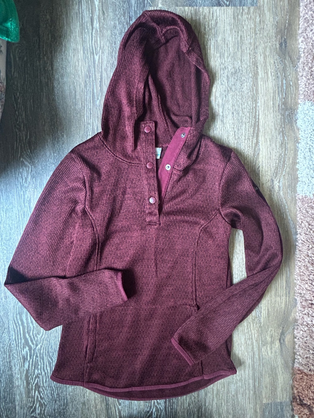 Columbia Maroon Ribbed Pullover Hoodie